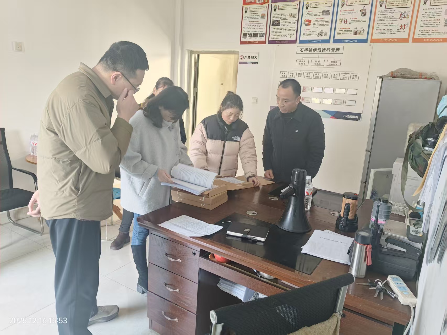 照片2.jpg 照片2.jpg